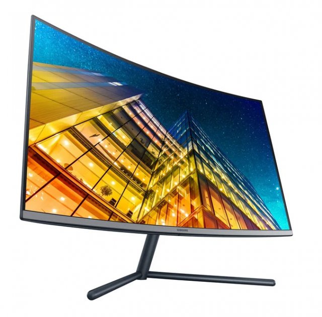 Prohnutý monitor 32´4K